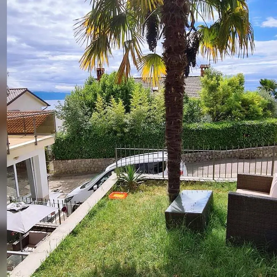 Apartment Rooms Dora Icici Croatia