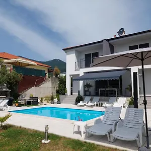 Madlen Ičići